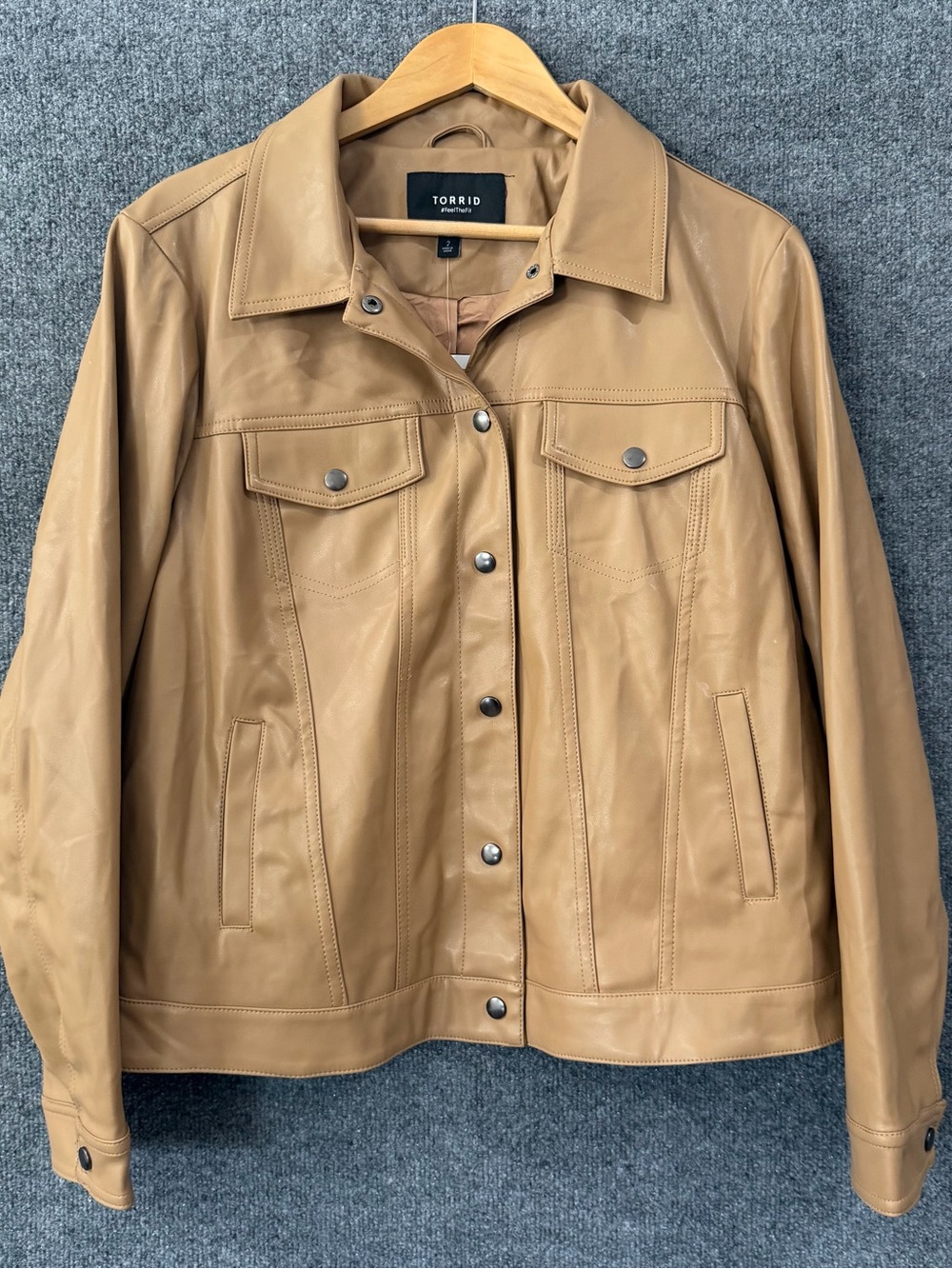 TORRID Womens Faux Leather Trucker Jacket Size 2X Tan Pockets Casual Soft